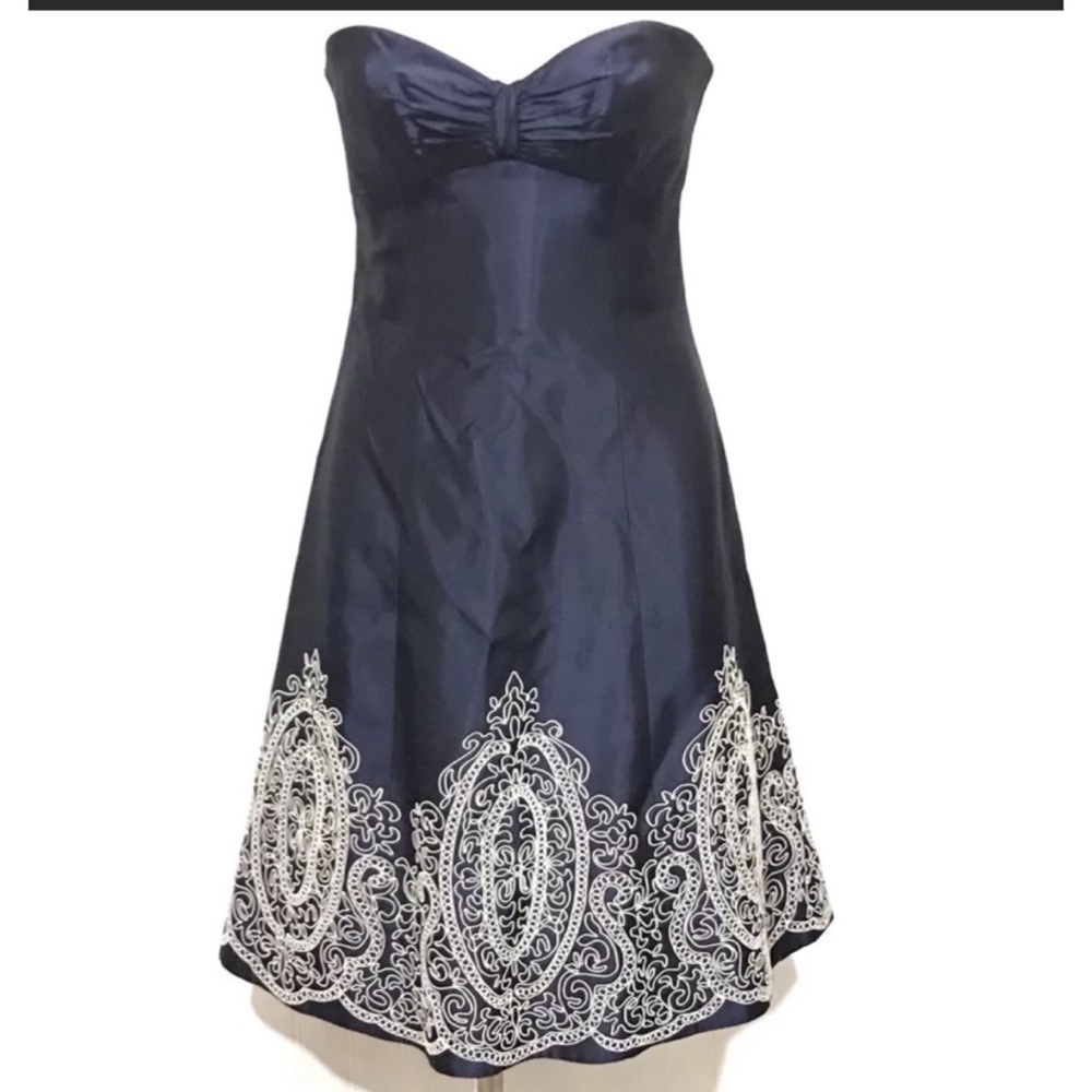 Badgley Mischka Cocktail Embroidered Navy dress
